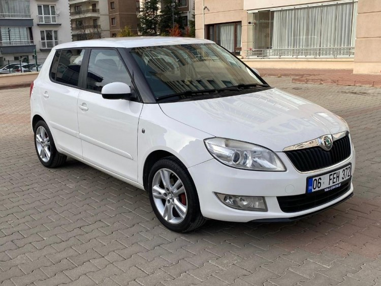 WhatsApp Image 2025-11-24 at 16.13.52